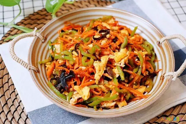 鸡蛋家常做法鱼香肉丝视频_鱼香鸡蛋的家常做法_鸡蛋做鱼的方法