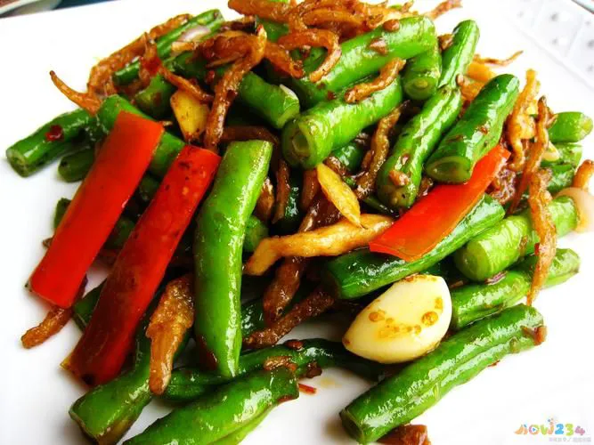 干煸豆角的家常做法_怎样做干煸豆角_干煸豆角的做法家常干煸豆角