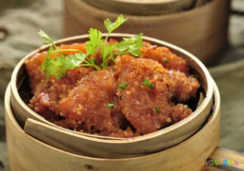 客家美食网萝卜干炖五花肉_芥兰炖五花肉怎么做好吃_文怡家常菜 红烧肉