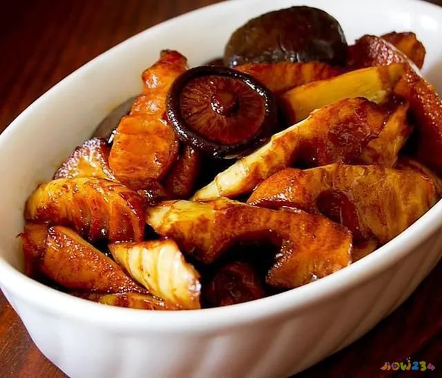 细笋的家常做法_家常油焖笋的做法_家常野笋小炒肉的做法