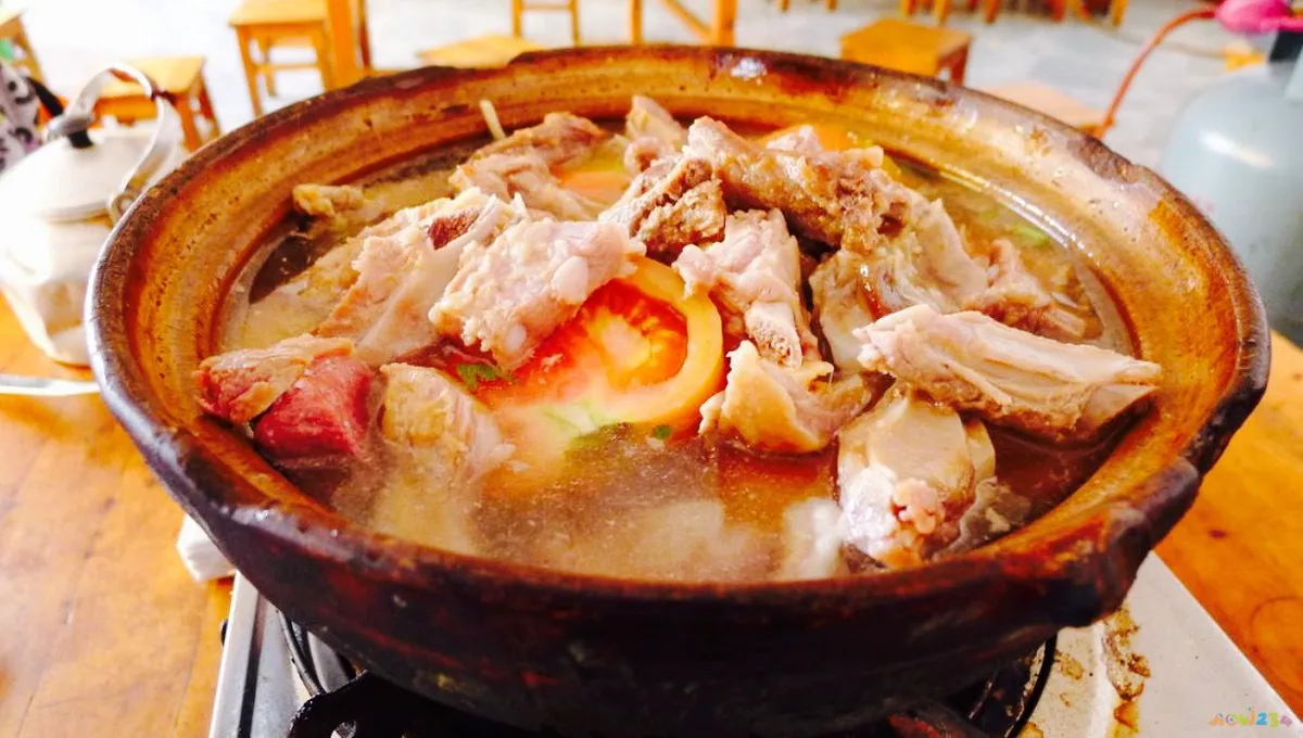 熏排骨火锅的家常做法_排骨火锅的家常做法_自制素菜火锅做法家常做法