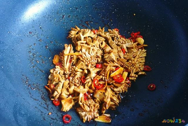 酥茄子的家常做法大全_茄子鸡腿做法大全家常_炒茄子丝的家常做法大全家常