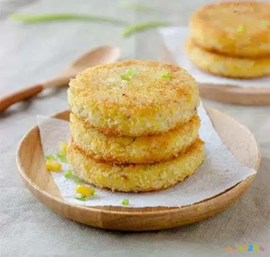 土豆饼的做法大全家常_土豆粉饼饼做法大全_土豆炒饼丝的家常做法