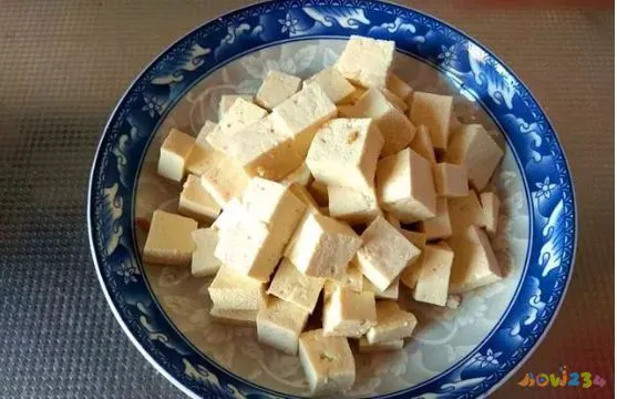 豆腐猪肝做法大全家常_家常豆腐的做法大全_豆腐炖鱼做法大全家常