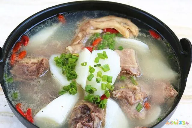 老鸭汤的家常做法大全（13道滋补养气老鸭汤做法）