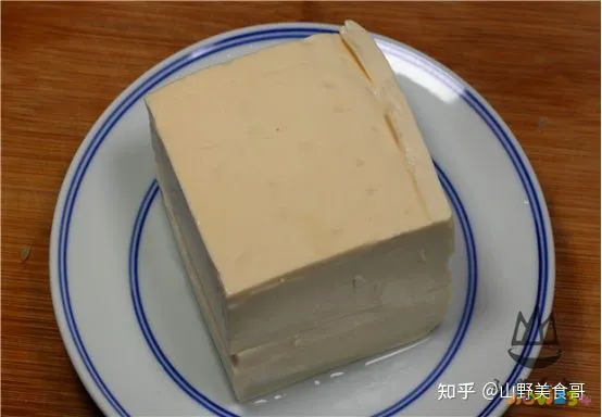鳕鱼炖豆腐做法_鳕鱼豆腐的家常做法_鳕鱼炖豆腐的简单做法
