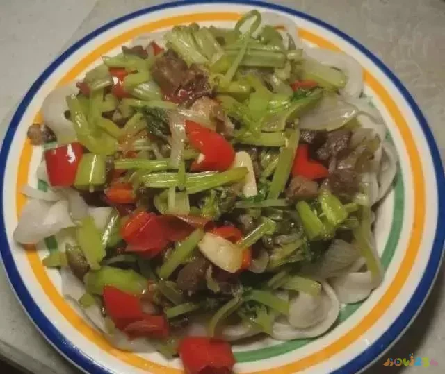 兰州菜拌面的家常做法_脑浊乐队 碎肉拌面 吉他谱_碎肉拌面的家常做法