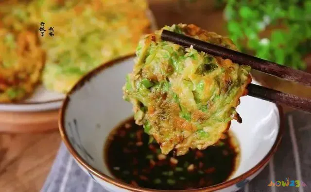 葱花家常做法烙饼怎么做_葱花家常做法烙饼窍门_葱花烙饼的家常做法