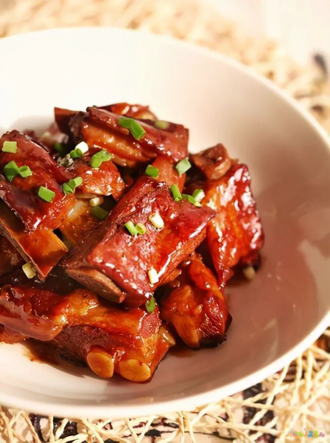 红烧排骨的家常做法_红烧肉的做法红烧肉家常做法_家常红烧肉的做法鸡蛋的做法