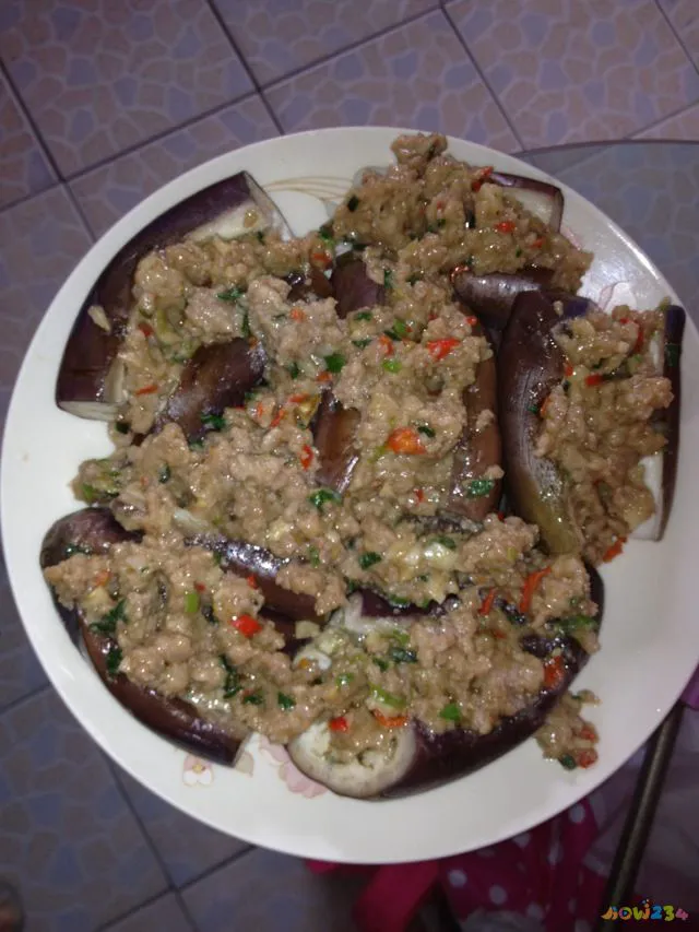 凉拌土豆茄子的做法_凉拌茄子的家常做法_炒茄子丝的家常做法大全家常