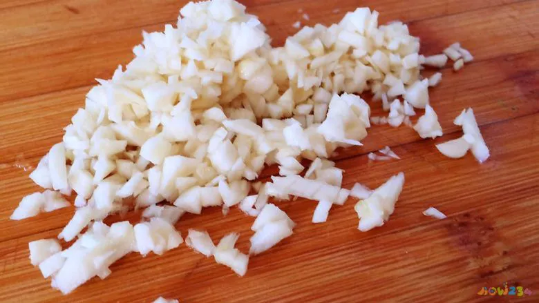 油茄子咸菜的家常做法_腌茄子咸菜的做法大全_茄子咸菜的做法