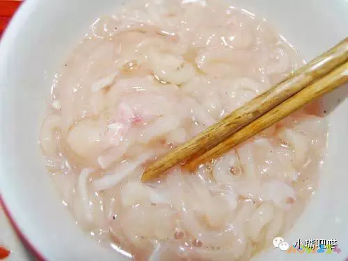 香菇炖鸡的做法简单又好吃_家常香菇炖鸡的做法大全_香菇炖鸡家常做法