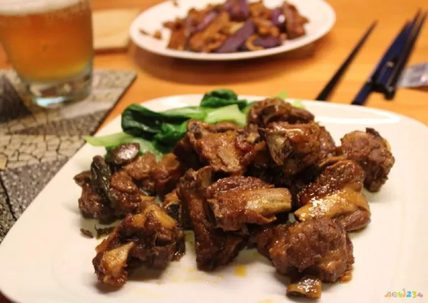 苏州家常菜做法_盐菜回锅肉的家常做法_菜丸子的家常做法炸丸子