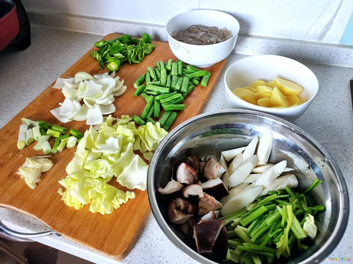 清炖排骨火锅做法大全家常做法_家常排骨火锅怎么做好吃_排骨火锅的家常做法