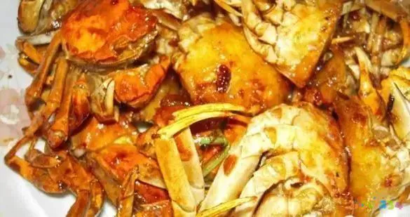 白菜家常做法焖饼视频_白菜焖饼的家常做法_白菜家常做法焖饼怎么做