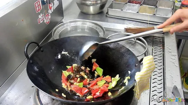 葱烧海参的家常做法窍门_葱烧海参的做法 家常_葱烧豆腐的家常做法