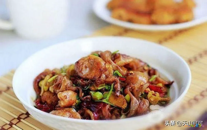 如何做干鱼肚_干鱼肚的家常做法窍门_干鱼肚的家常做法