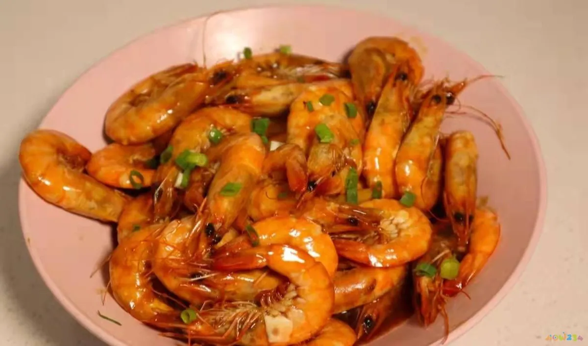 家常大虾的简单做法_家常大虾做法视频_大虾的家常做法