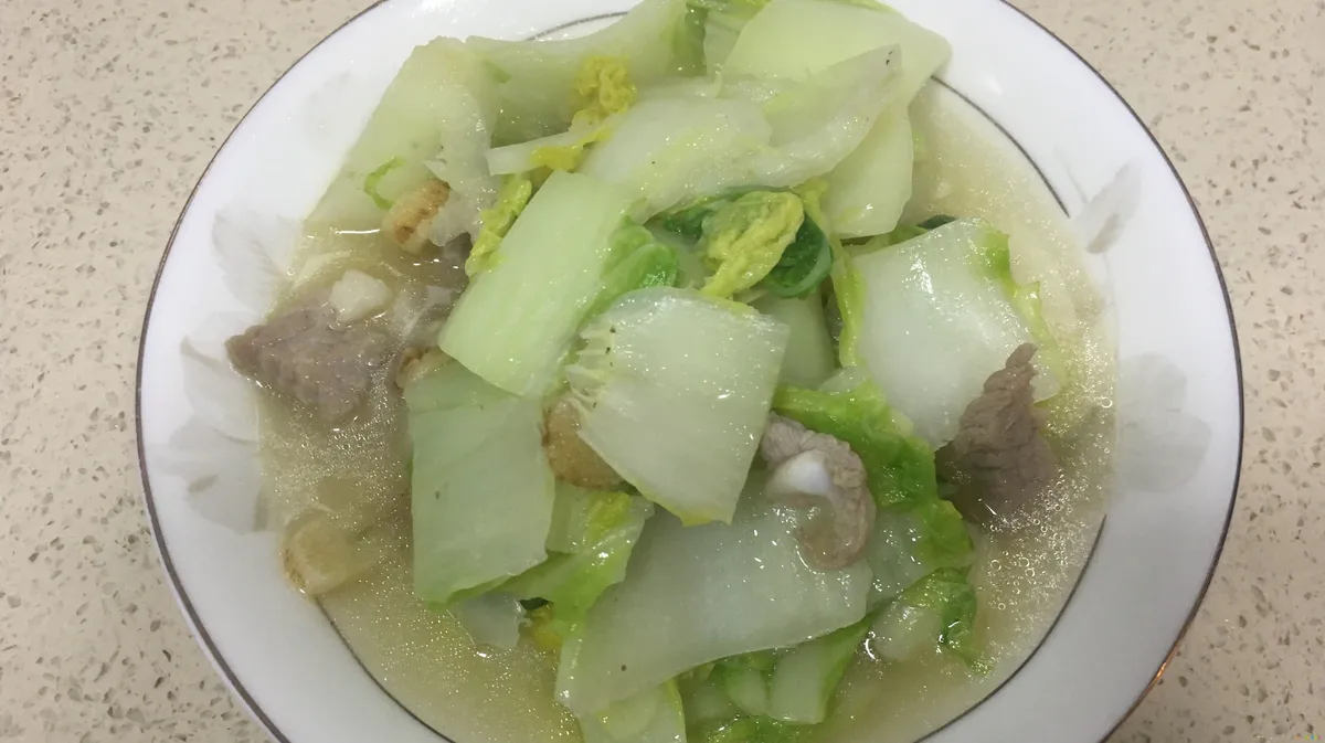 清汤全家福菜家常做法_推荐几个家常菜_四川牙菜梅菜扣肉的家常做法