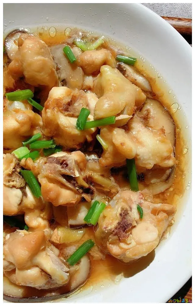 香菇炖鸡家常做法_香菇怎么炖鸡_香菇家常做法炖鸡窍门