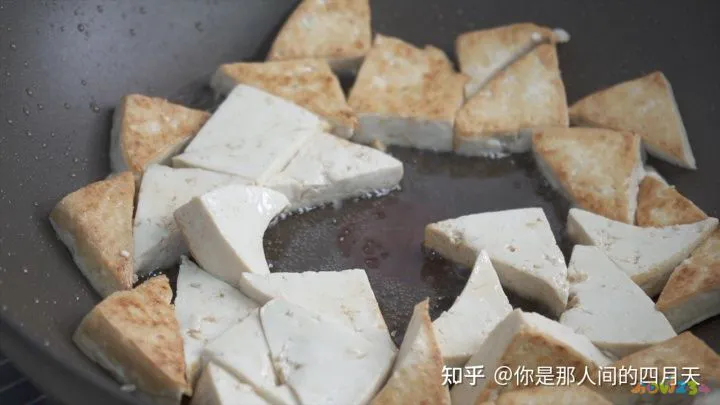 鳕鱼豆腐的家常做法_酸菜鳕鱼炖豆腐的做法_韩式鳕鱼炖豆腐的做法