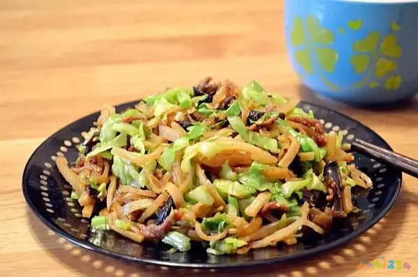 葱花家常做法烙饼怎么做_葱花家常做法烙饼视频_葱花烙饼的家常做法