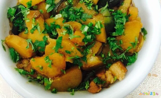 怎么做茄子炖肉_茄子家常做法炖肉窍门_茄子炖肉的家常做法