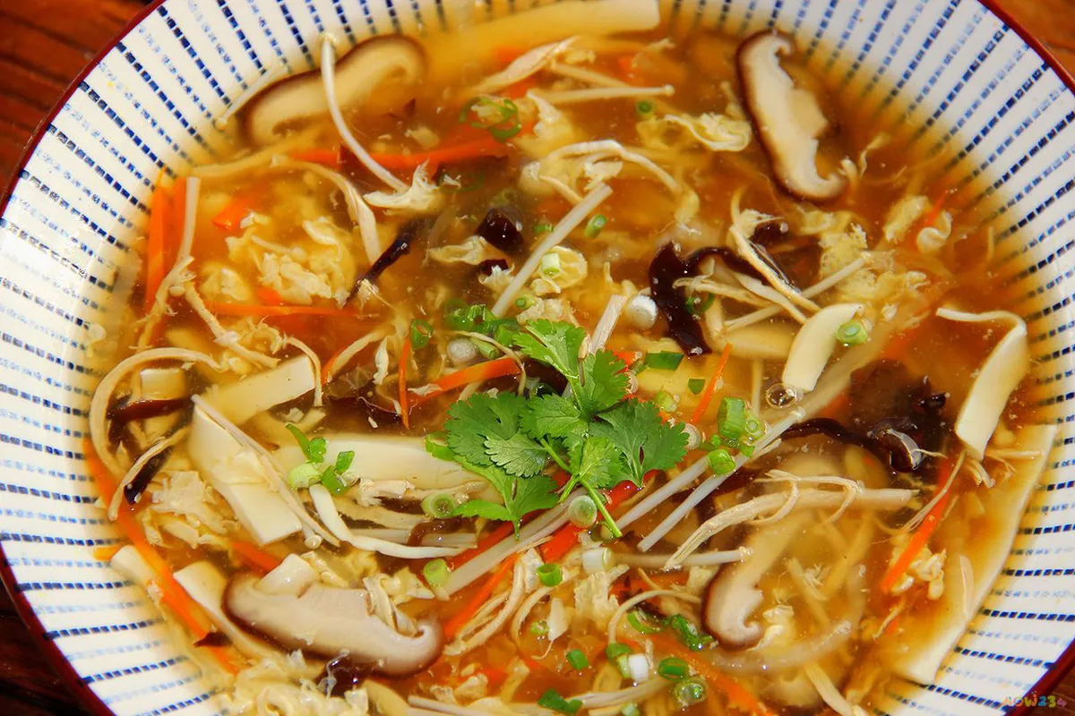 酸辣豆腐汤的家常做法_酸辣豆腐鸡蛋汤的做法_酸辣豆腐丝汤的做法