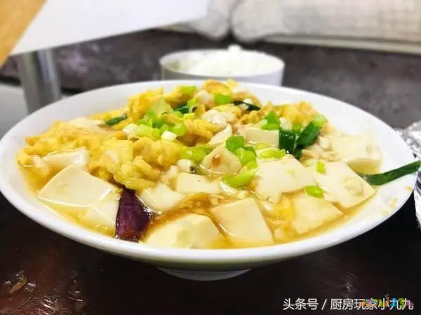 青菜炒面的家常做法_素炒青菜家常_青菜煲的做法大全家常