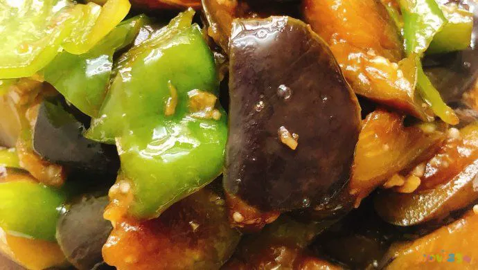 烧茄子的家常做法_茄子最好吃的烧法_家常茄子的烧法