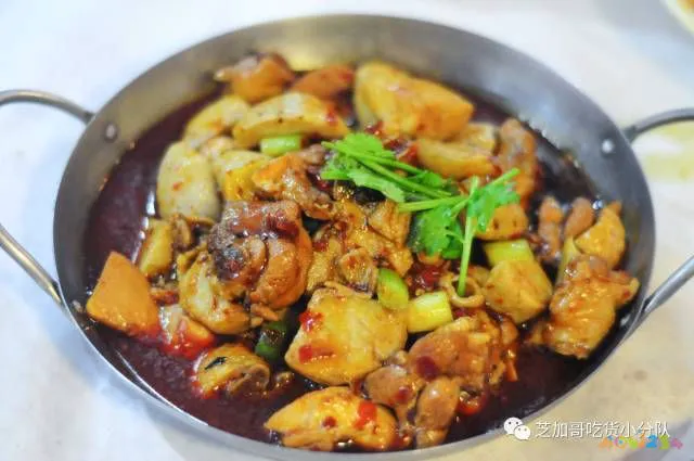 怎么芋儿烧鸡_芋儿烧鸡怎么弄好吃_芋儿烧鸡的家常做法