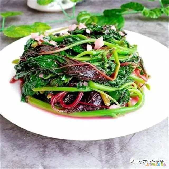 凉拌凉粉的家常做法_黄瓜丝拌凉粉的家常做法_凉拌海带丝家常做法