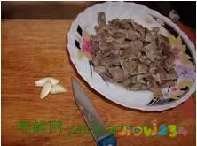 凉拌鸡胗的做法3