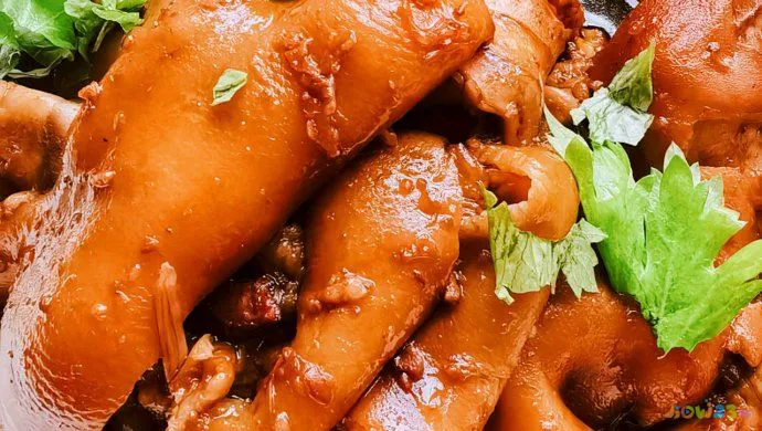 酱猪蹄咋做_酱猪蹄的家常做法_家庭酱猪蹄的做法