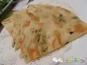 葱花烙饼怎么做又软又好吃_葱花烙饼的家常做法_葱花家常做法烙饼窍门