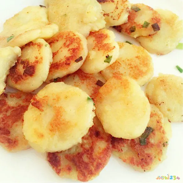 土豆炒饼丝的家常做法_土豆粉饼饼做法大全_土豆饼的做法大全家常