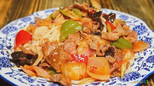 油泼面家常做法_油泼鲤鱼的家常做法_油泼面的家常做法视频