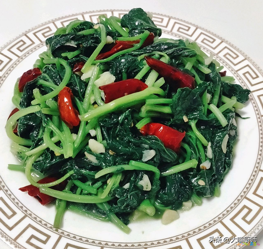 炒素丸子的家常做法_素炒青菜家常_炒大青菜家常做法