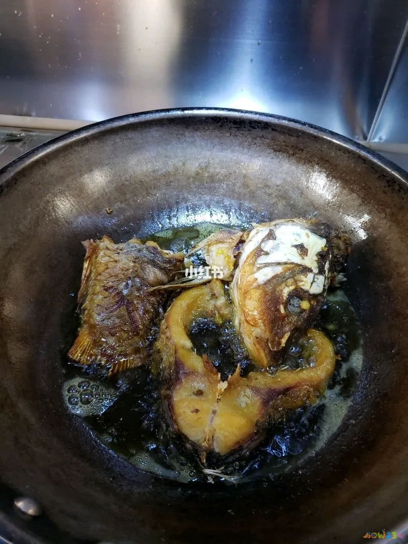 排骨炖鲤鱼家常做法_炖鲤鱼家常做法最好吃_家常炖鲤鱼的做法