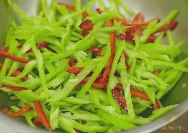 茄子的家常做法_风味茄子家常做法_肉末茄子家常做法