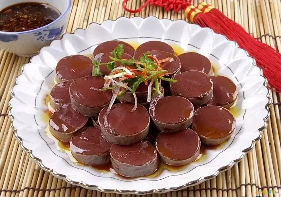 白菜家常做法焖饼怎么做_白菜焖饼的家常做法_白菜家常做法焖饼视频