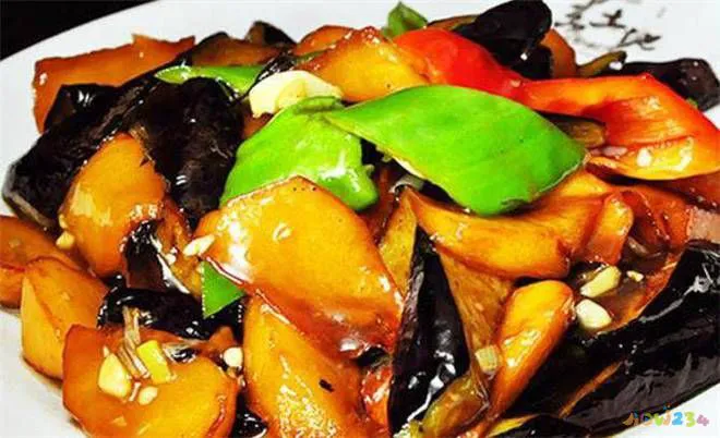 家常地三鲜_正宗地三鲜做法视频_三鲜地怎么做好吃