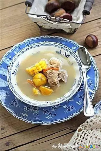 花蛤炒冬瓜的家常做法_清炒冬瓜花_炒冬瓜的吃法