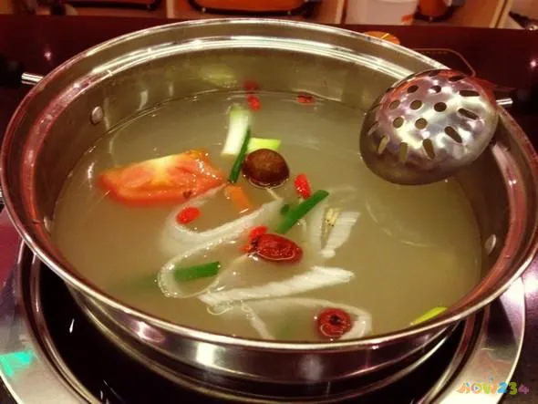 家常排骨火锅怎么做好吃_芝士火锅做法家常做法_排骨火锅的家常做法