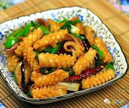 辣炒海带丝的家常做法_辣炒海丁的家常做法_家常辣炒蚬子肉的做法
