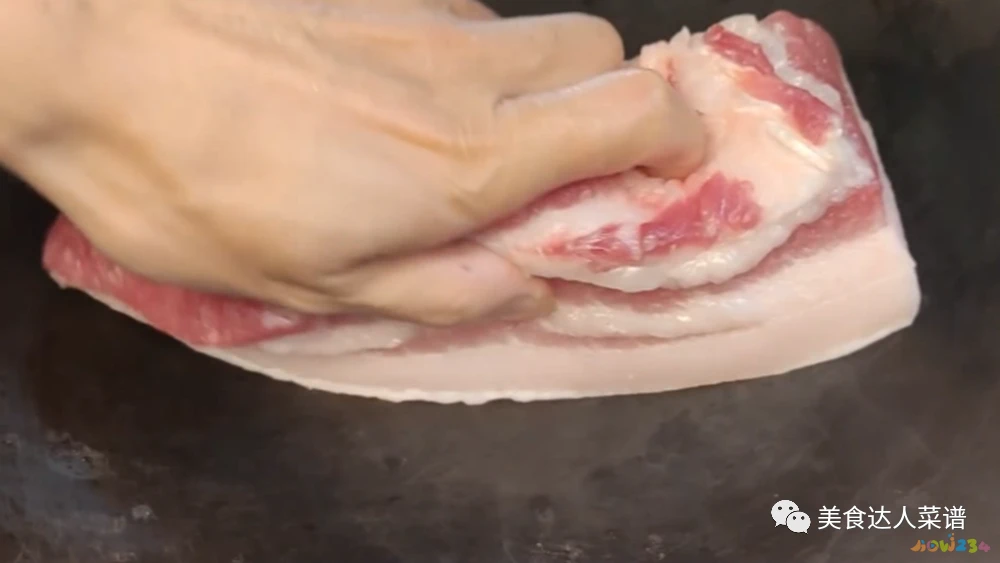 红烧肉的家常做法_家常红烧肉做法简单_家常红烧肉做法视频教程