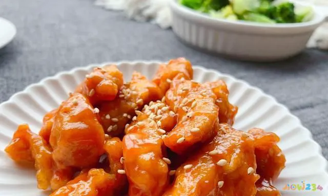 糖醋里脊的家常做法_炸里脊的家常做法视频_焦熘里脊的家常做法