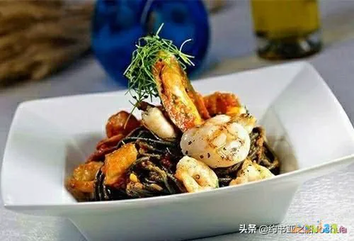 干墨鱼炒饭的家常做法_墨鱼卷芹菜的家常做法_炒墨鱼的家常做法