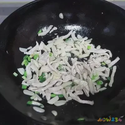 面条鸡肉家常做法视频_鸡肉面条的家常做法_面条鸡肉家常做法窍门