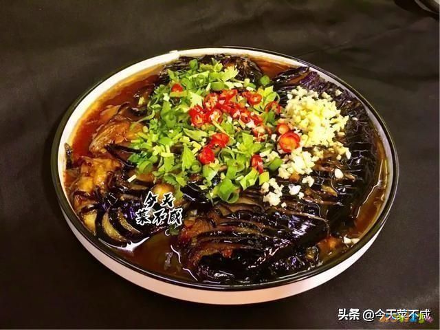 酱茄子的家常做法_东北酱茄子的家常做法_酱茄子的家常做法视频